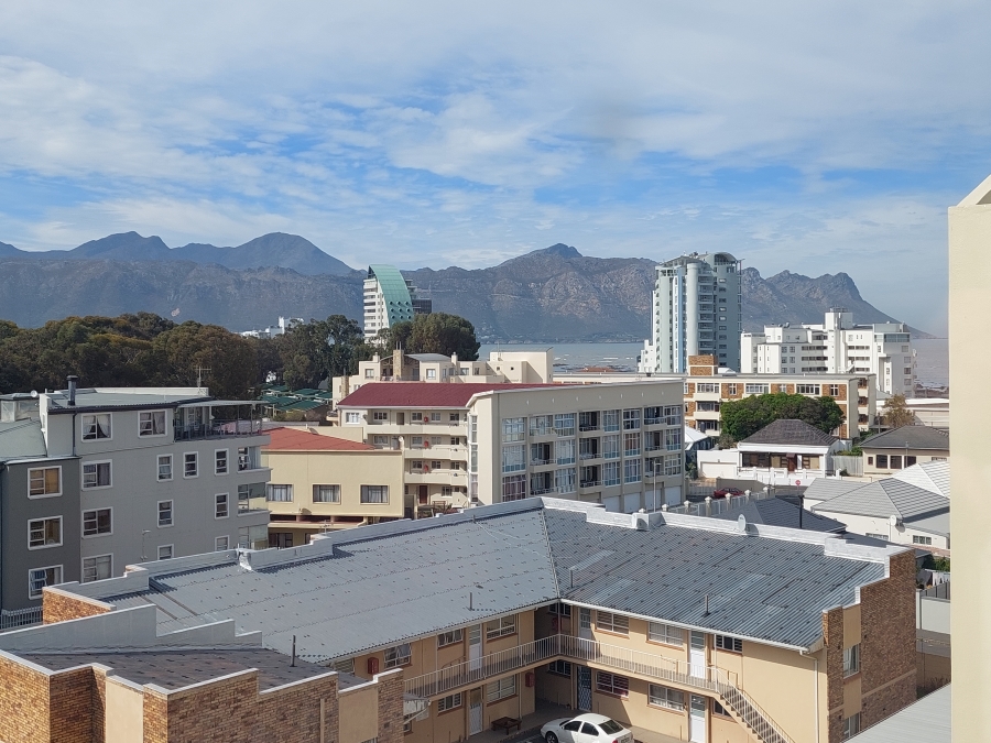 2 Bedroom Property for Sale in Strand South Western Cape